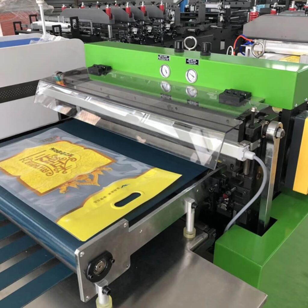 NCA600SHW Three-side Seal Bag Making and Handle Welding Machine Gallery 5