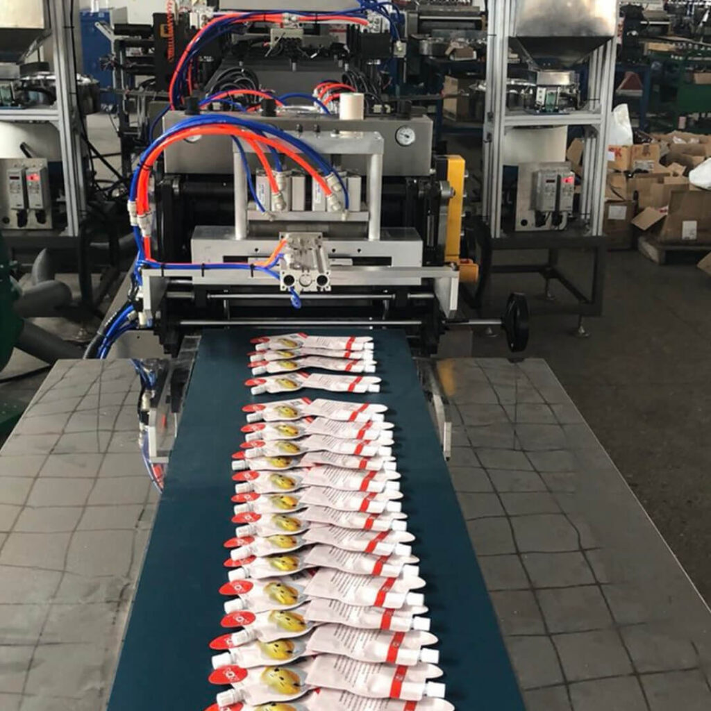 NCA300SJA Automatic Bag Making and Spout-welding Machine Gallery 4