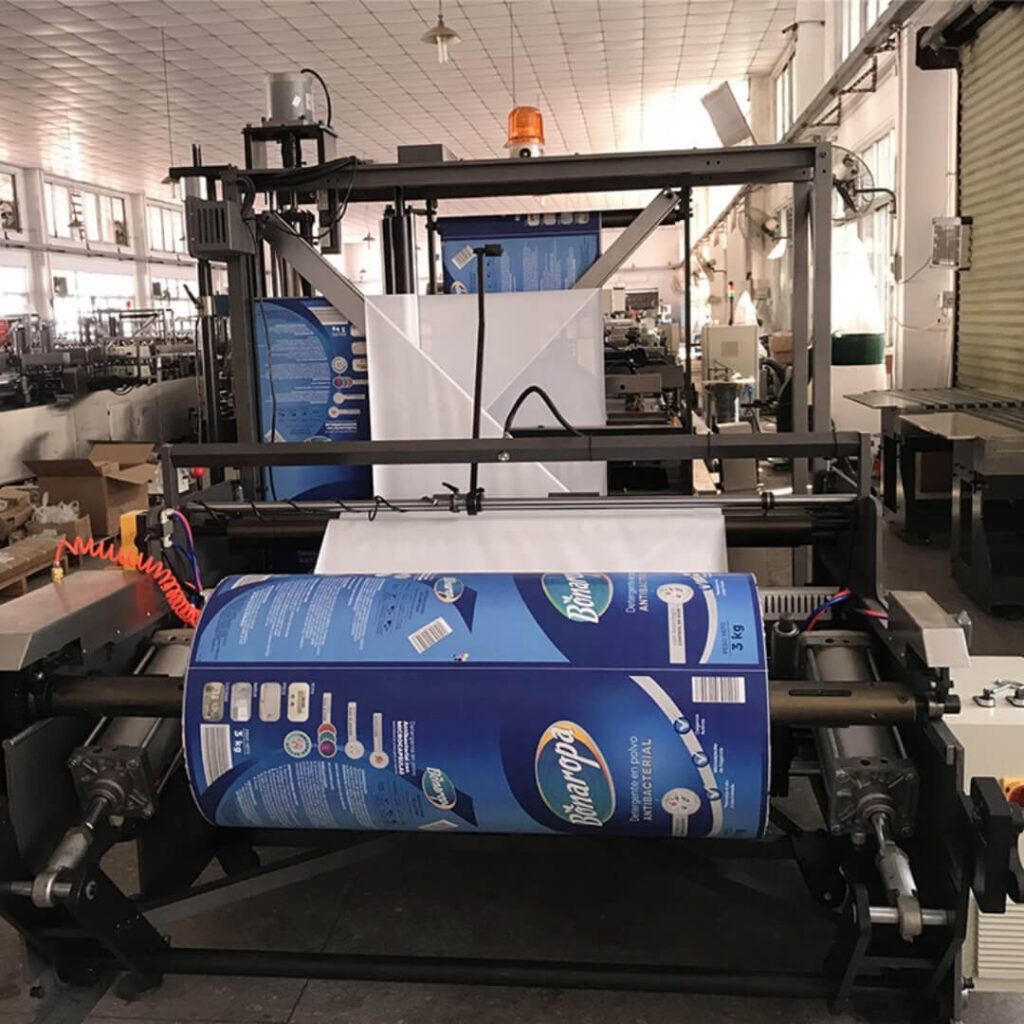 NCA600SZJ Automatic Bag Making and Spout-welding Machine Gallery 4
