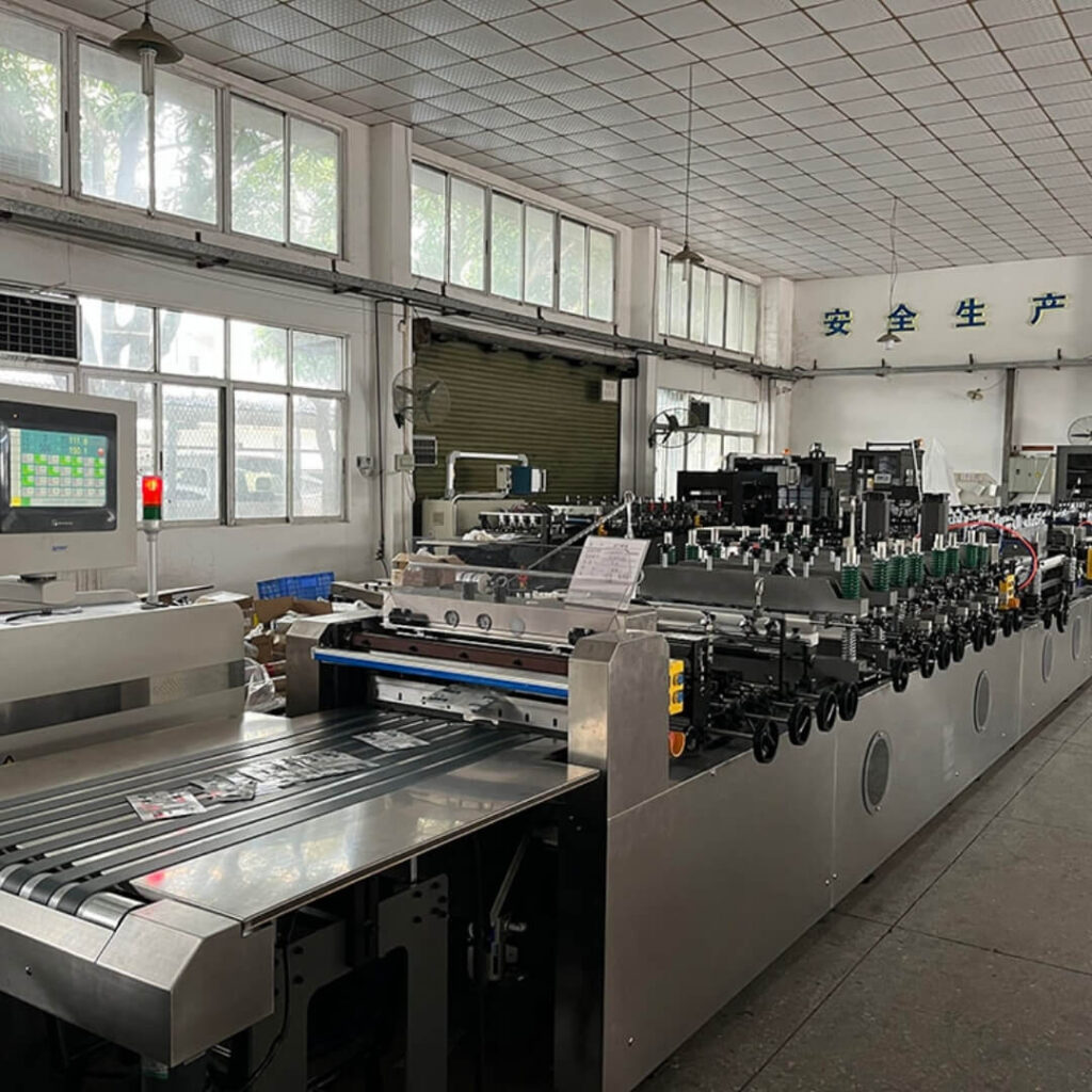 NCA600SZL THREE-SIDE SEAL,STAND-UP, ZIPPER BAG MAKING MACHINE Gallery 5